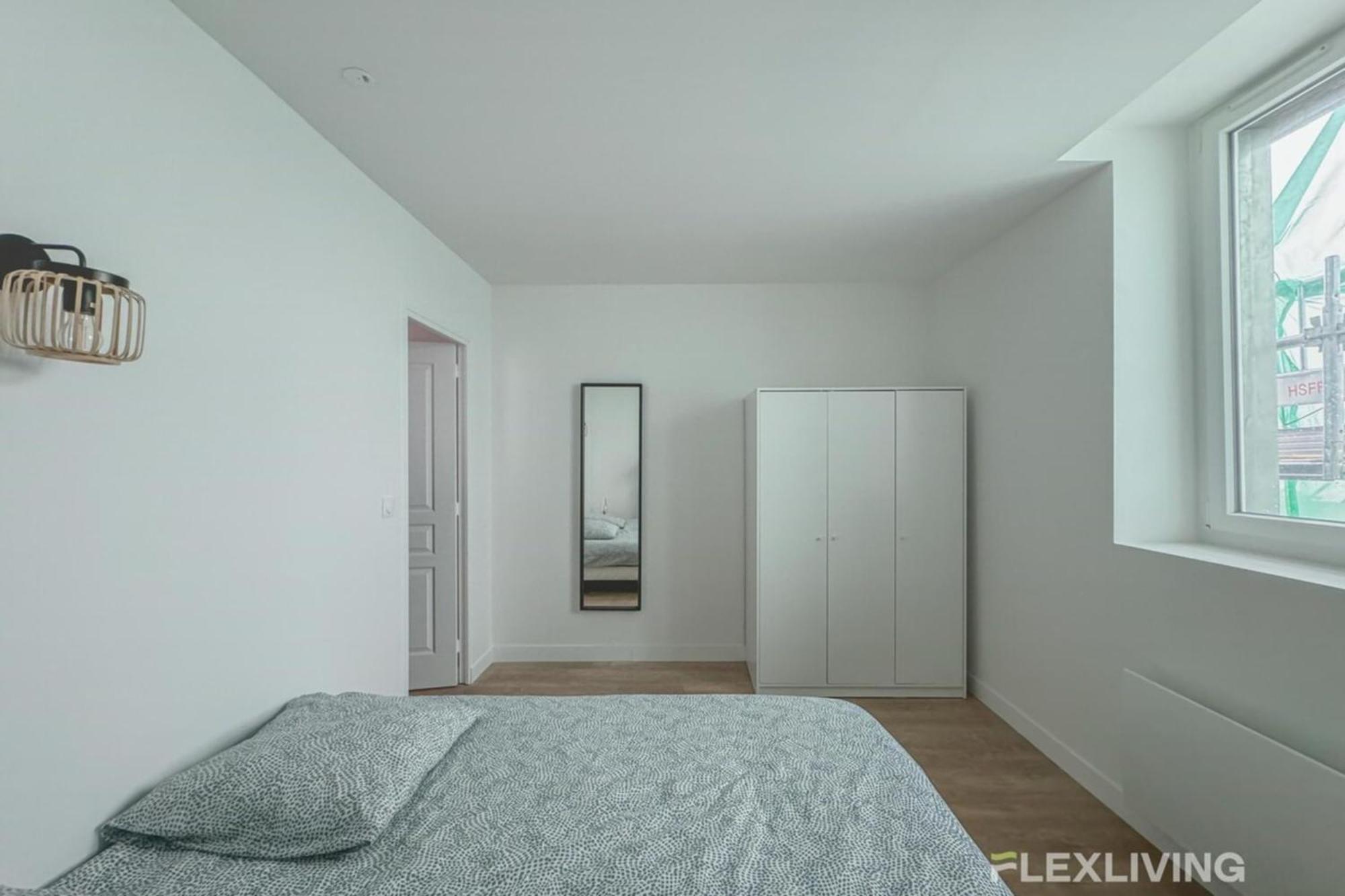 Flexliving - Room - Henri Sellier - Suresnes 92 Экстерьер фото